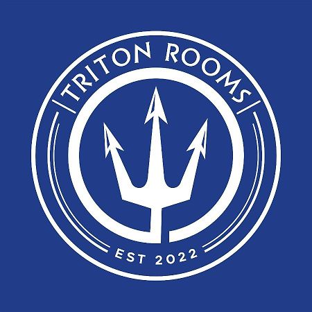 Triton Rooms Calcide Esterno foto